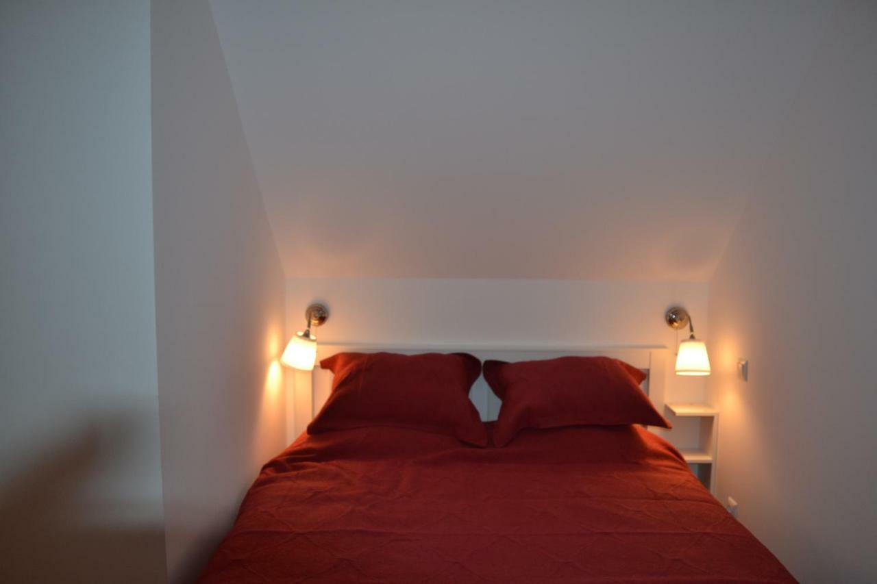 Apartament Golden Rose 1 Буштені Екстер'єр фото